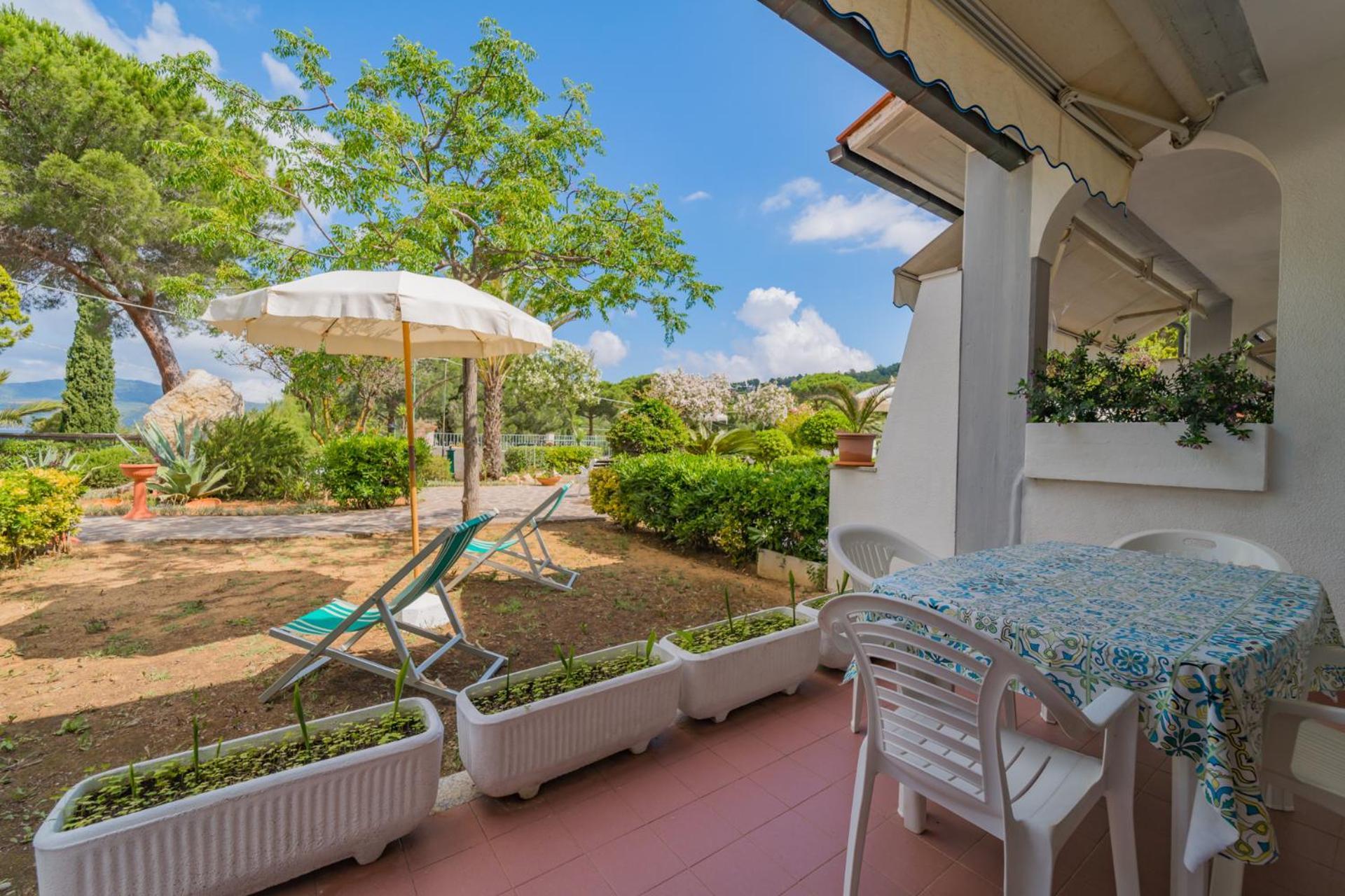 Residence Baia Delle Grazie Casa Morcone Kültér fotó